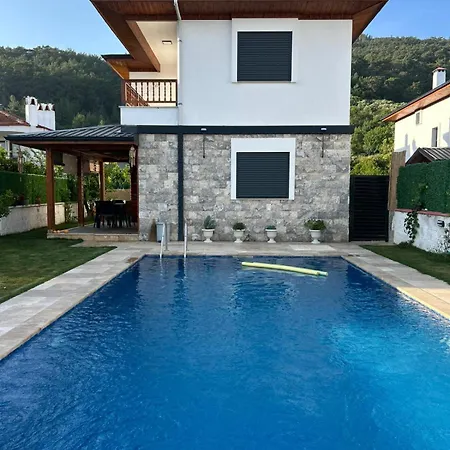 度假居 Luxury With Pool In Akyaka Goekova *