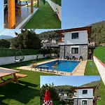 Σπίτι διακοπών Luxury With Pool In Akyaka Goekova