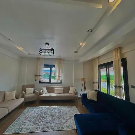 Tatil Evi Luxury With Pool In Akyaka Goekova