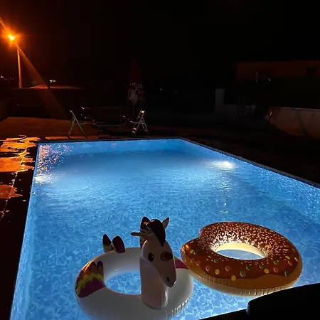 Tatil Evi Luxury With Pool In Akyaka Goekova