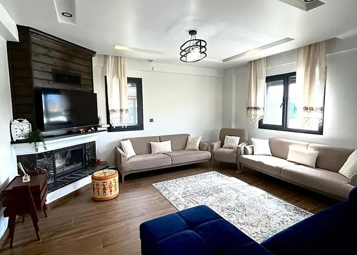 Luxury With Pool In Akyaka Goekova