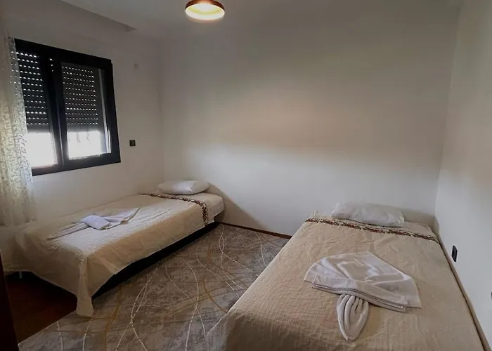 Luxury With Pool In Akyaka Goekova Ula