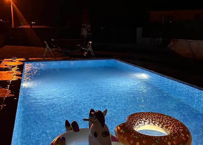 Hébergement de vacances Luxury With Pool In Akyaka Goekova